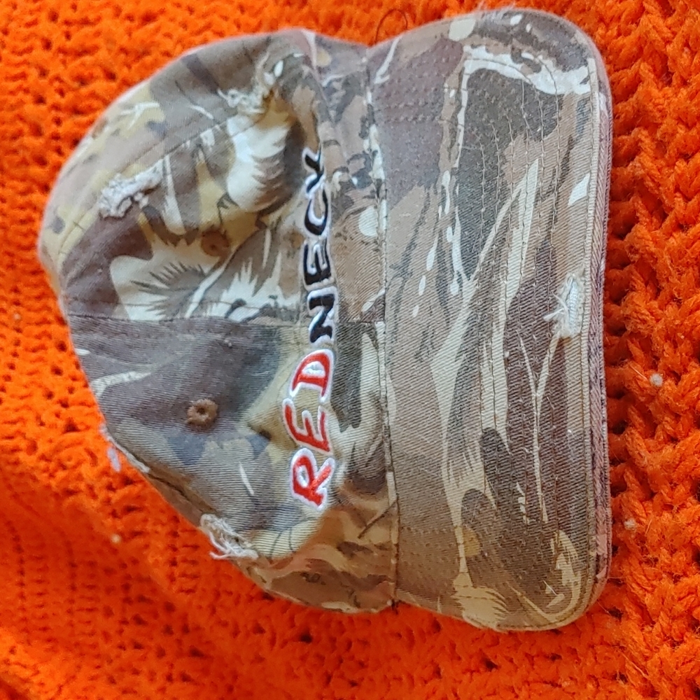 Redneck Cap